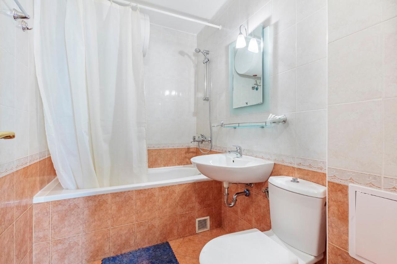 Guest Apartments Co Morenia Слънчев бряг Екстериор снимка